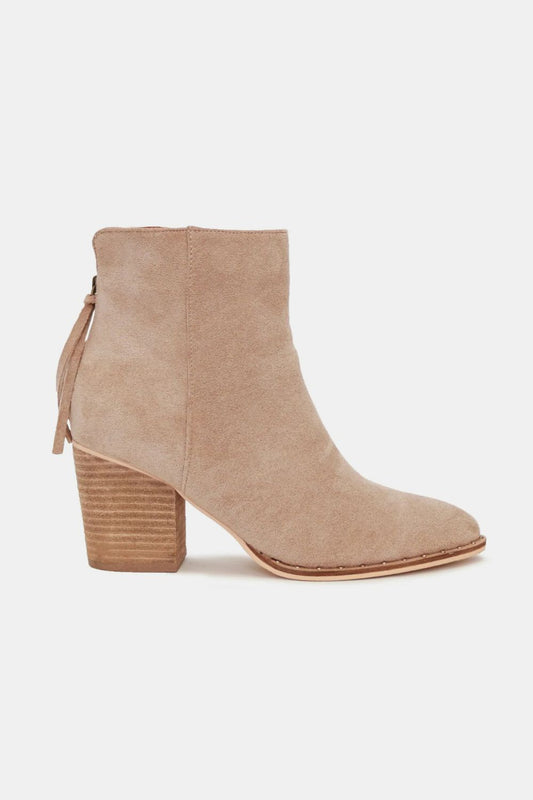 Beast Suede - Ankle Booties